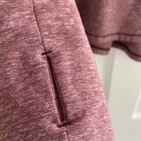 Lululemon Women’s Peplum Mock Neck Turtleneck 6 - Picture 5 of 5